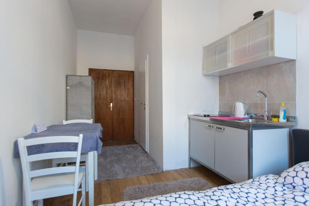 Central Zagreb Apartment Ngoại thất bức ảnh